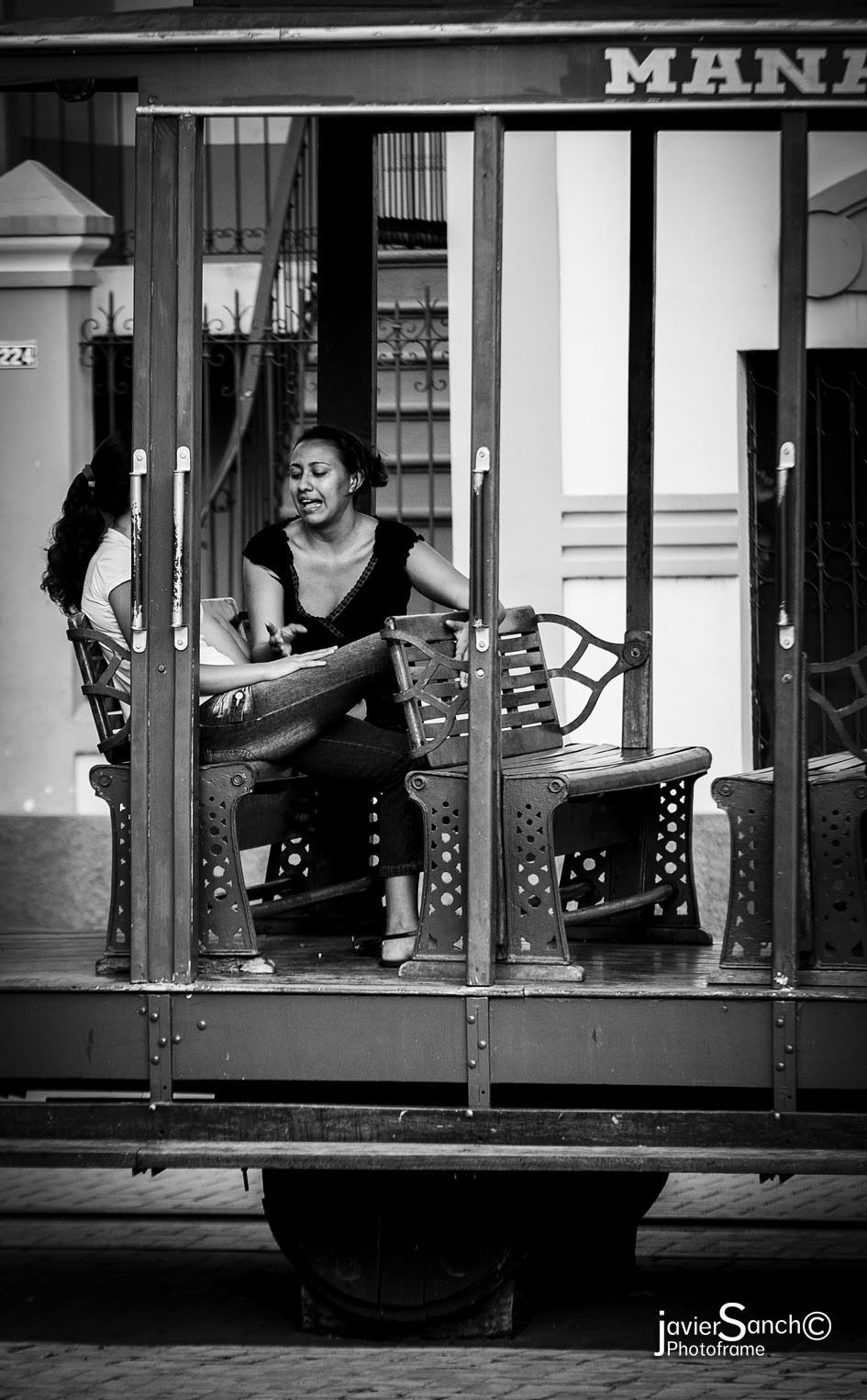 Photoframe Street Photography