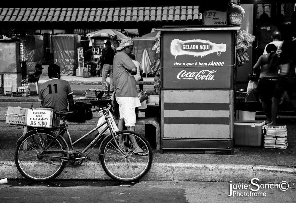 Photoframe Street Photography